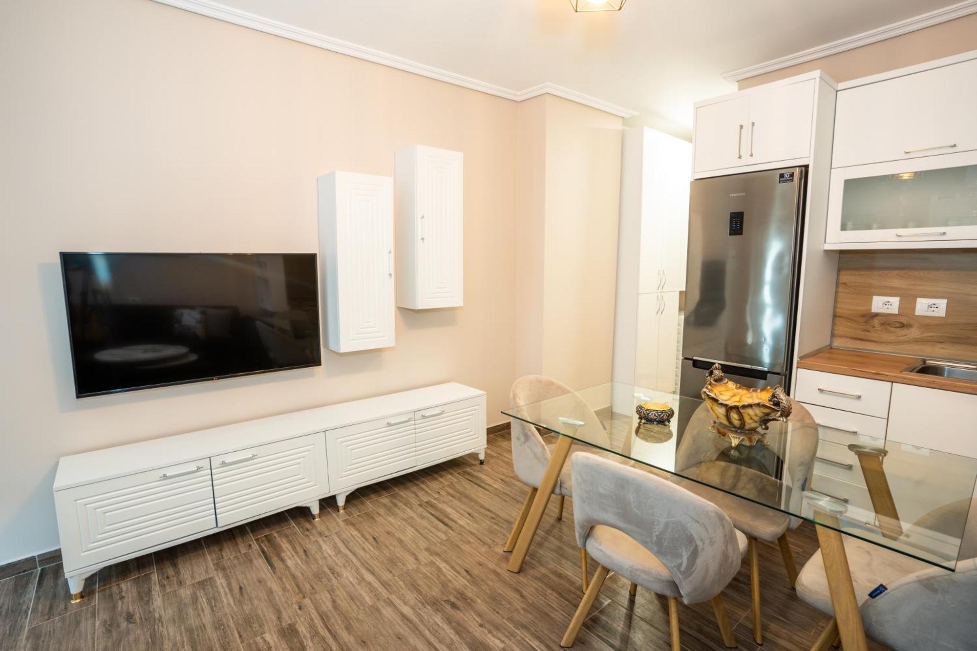 Sunnydream Apartaments Saranda מראה חיצוני תמונה